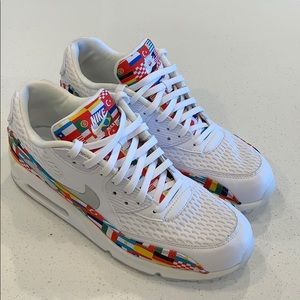 Men’s Nike Air Max 90 One World Edition